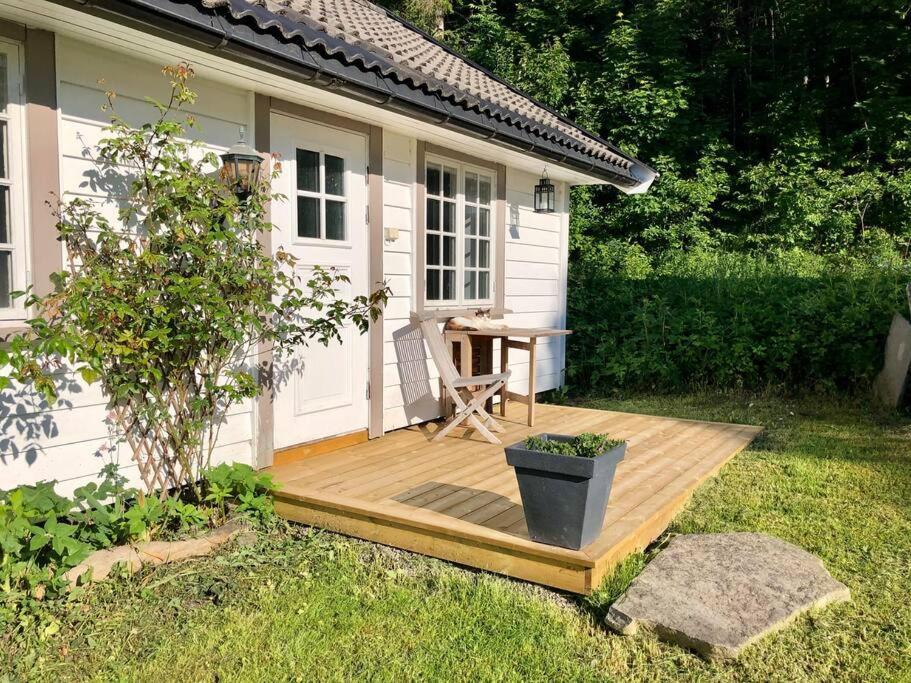 Idyllic Small Farm Appartment Tønsberg Exterior foto